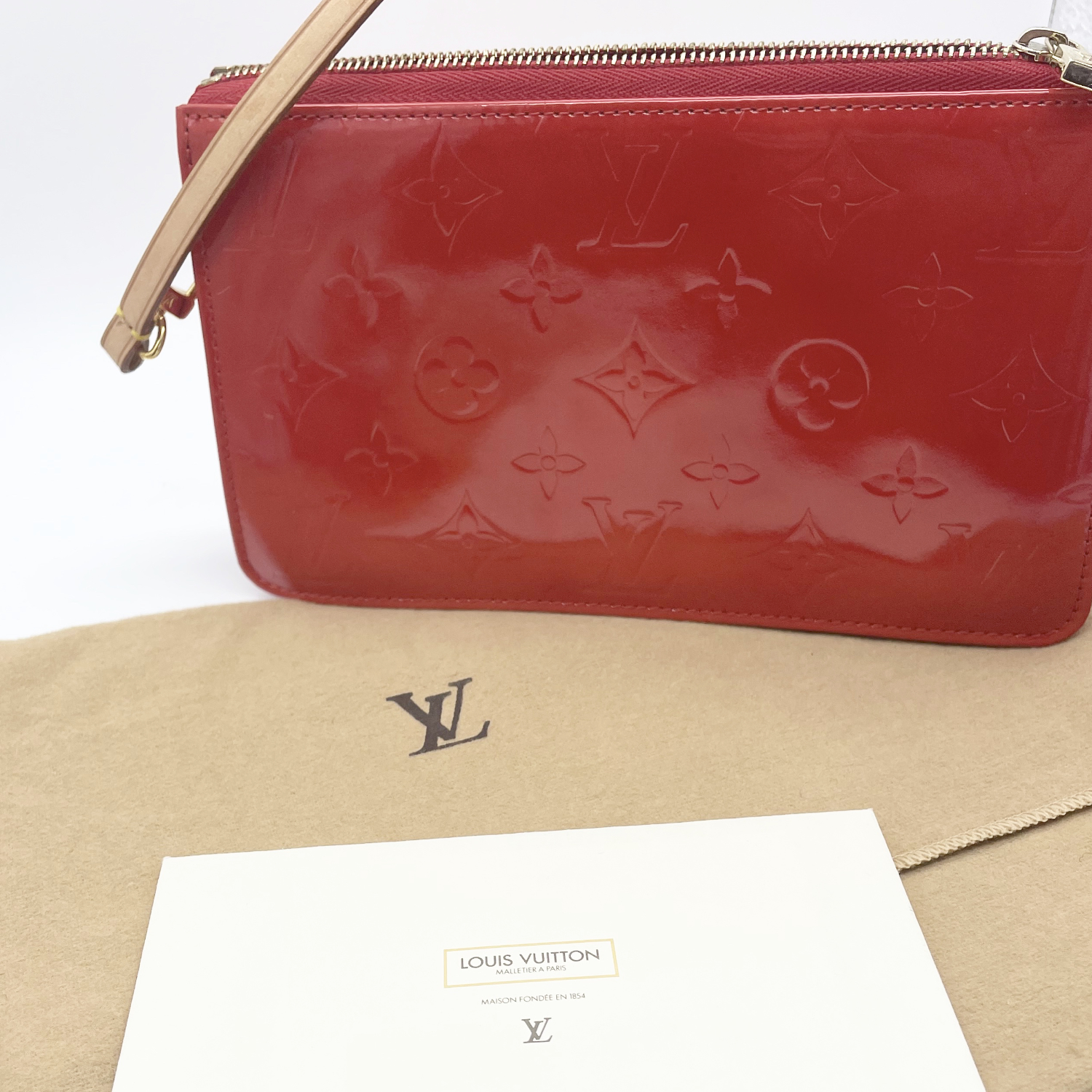Louis Vuitton Red Vernis pochette