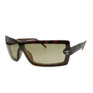 Vintage Chanel Chunky Visor Sunglasses in Tortoiseshell Brown | NITRYL