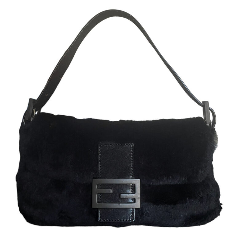 Vintage Fendi Fur Shoulder Baguette Bag in Black | NITRYL