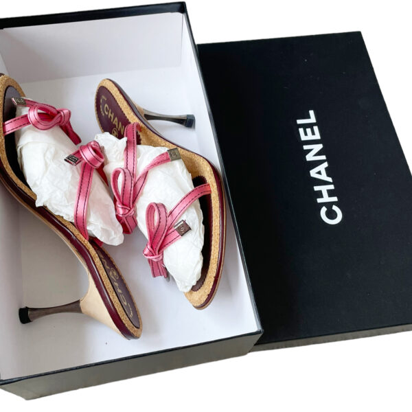 Chanel Ribbon Bow Satin Heels in Pink / Silver UK 4 Rare - Image 6
