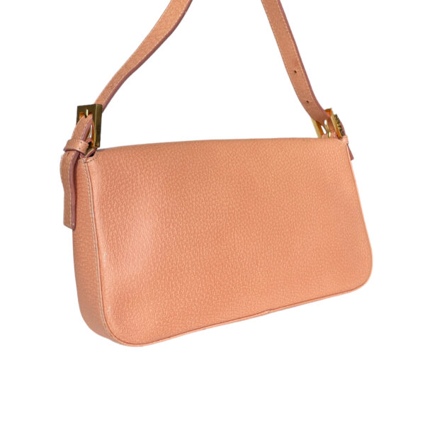 Fendi Leather Shoulder Baguette Bag in Peach Pink - Image 4