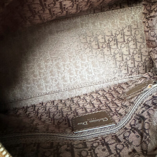Dior Leather Flight Shoulder Bag in Tan Brown / Silver with Charm - Image 6
