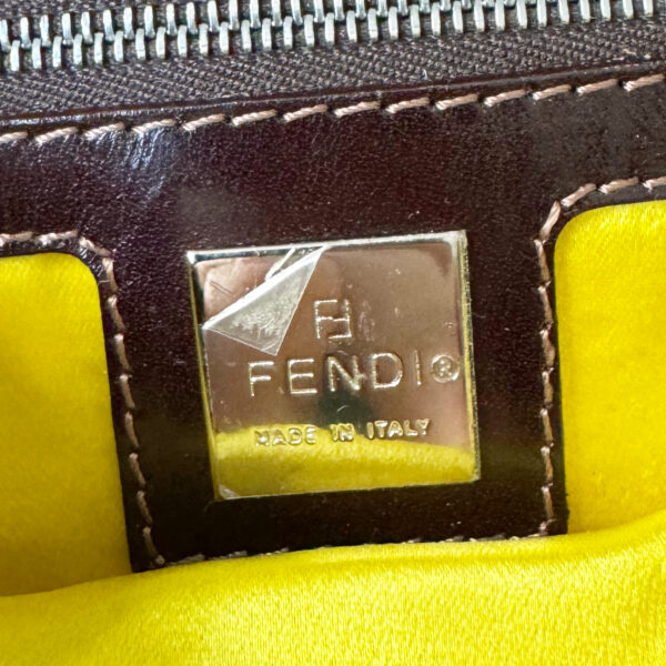 Fendi Daisy Flower Denim Shoulder Baguette Bag - Image 7