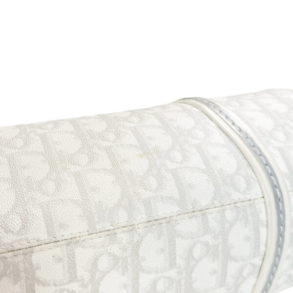 Dior Monogram Heart Romantic Shoulder Bag in White / Grey - Image 6