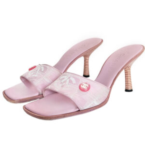 Vintage Chanel Travel Logo Heels in Baby Pink UK 4 | NITRYL