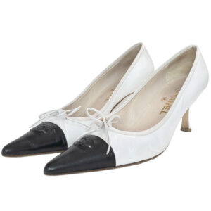 Vintage Chanel Bow Logo Heels in White / Black UK 6.5 | NITRYL