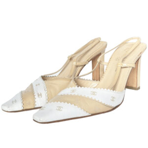 Vintage Chanel Monogram Logo Slingback Heels in Beige / White UK 4 | NITRYL