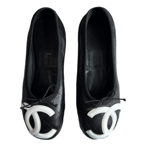 Vintage Chanel Cambon Bow Logo Quilted Ballet Flats in Black / White UK 6 | NITRYL