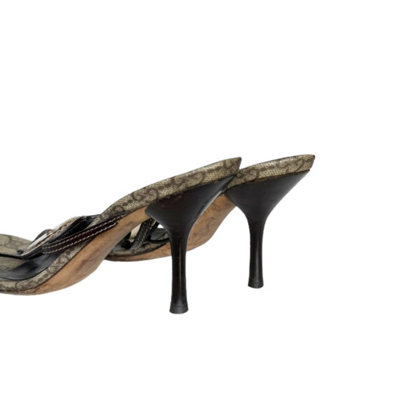 Gucci Monogram Heart Strappy Heels in Beige / Brown / Gold UK 3.5 - Image 4