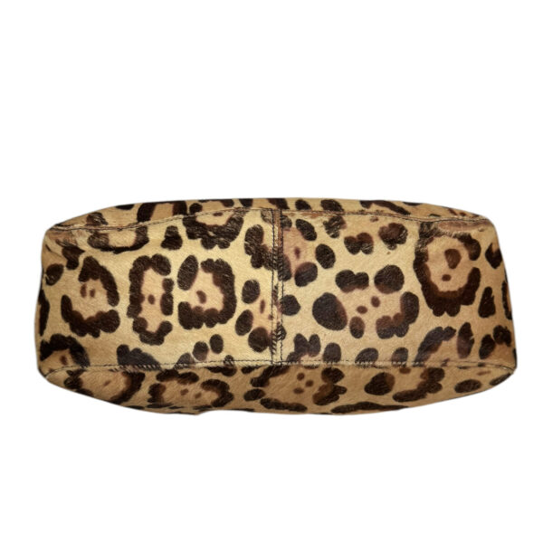 Fendi Leopard Print Calfskin Shoulder Baguette Bag - Image 5