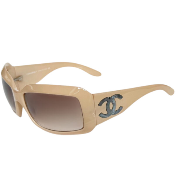 Vintage Chanel Mother of Pearl Logo Oversized Sunglasses in Beige | NITRYL