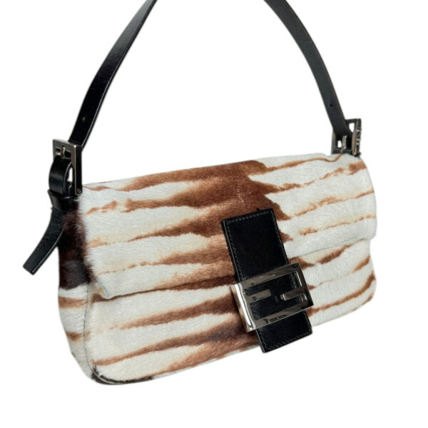 Fendi Striped Calfskin Shoulder Baguette Bag in White - Cream / Brown / Black - Image 2
