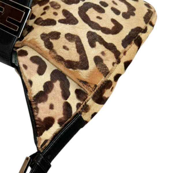 Fendi Leopard Print Calfskin Shoulder Baguette Bag - Image 5