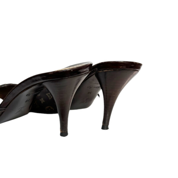 Louis Vuitton Monogram Buckle Heels in Brown / Gold UK 5 - Image 4