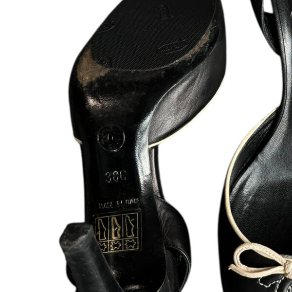 Chanel Bow Logo Slingback Heels in Black / Cream UK 5 - Image 5
