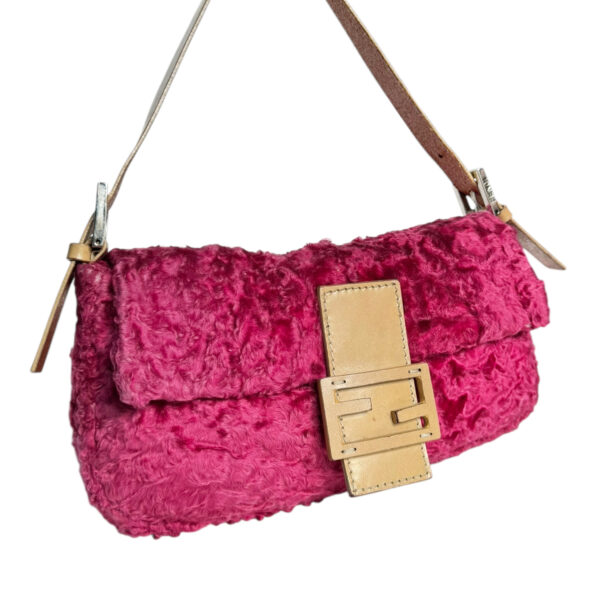 Fendi Fur Shoulder Baguette Bag in Hot Pink / Tan - Image 2