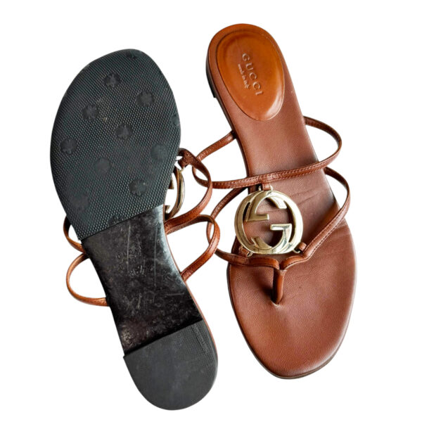Gucci GG Logo Leather Thong Strappy Flip Flops in Tan / Gold UK 3.5 - Image 4
