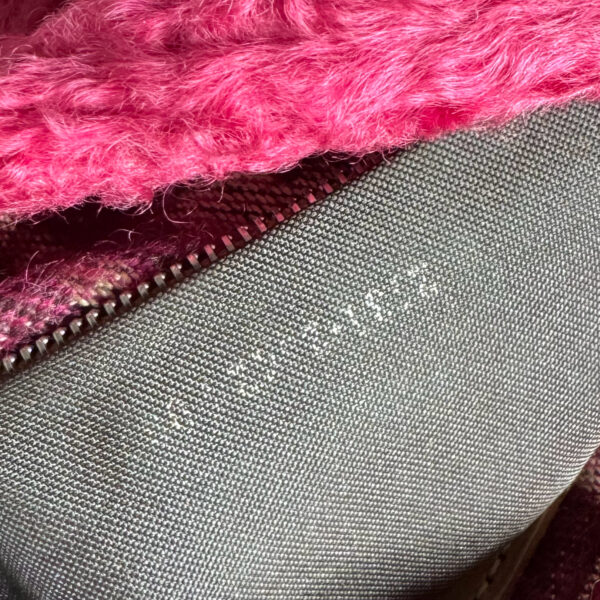 Fendi Fur Shoulder Baguette Bag in Hot Pink / Tan - Image 8
