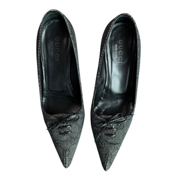 Gucci Monogram Bow Heels in Dark Grey / Black UK 4 - Image 4