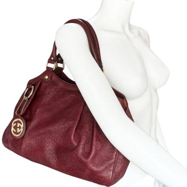 Gucci Monogram Leather Sukey Hobo Shoulder Bag in Red / Gold - Image 8