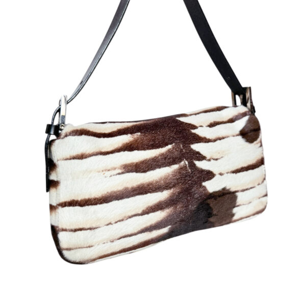 Fendi Striped Calfskin Shoulder Baguette Bag in White - Cream / Brown / Black - Image 4