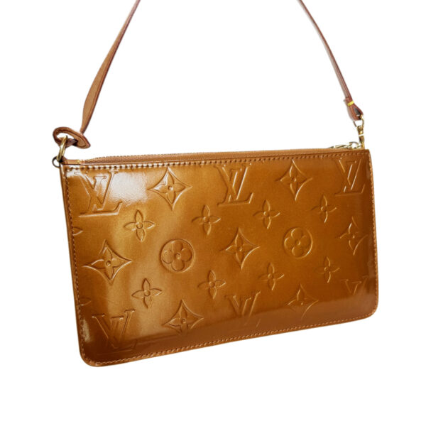 Louis Vuitton Monogram Vernis Pochette Shoulder Bag in Bronze Brown / Gold - Image 4