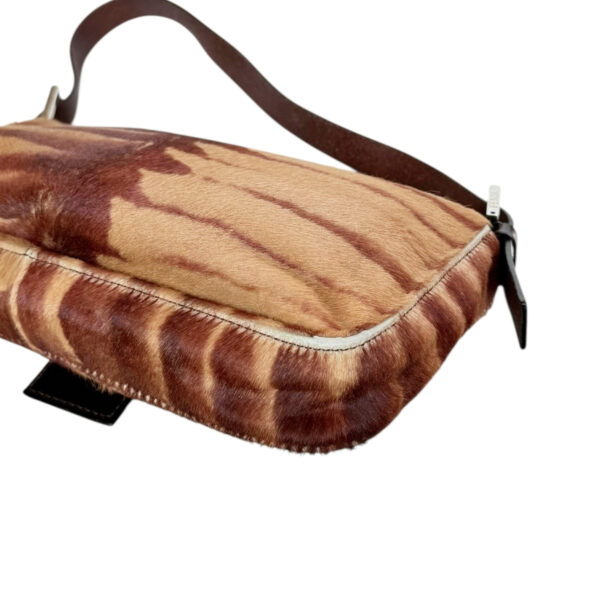 Fendi Striped Calfskin Shoulder Baguette Bag in Tan / Brown / Silver - Image 6