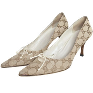 Vintage Gucci Monogram Bow Heels in Beige / Cream UK 4 | NITRYL
