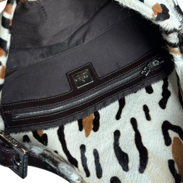 Fendi Snow Leopard Print Calfskin Shoulder Baguette Bag in White / Brown / Black - Image 10