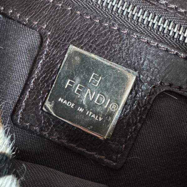 Fendi Snow Leopard Print Calfskin Shoulder Baguette Bag in White / Brown / Black - Image 11