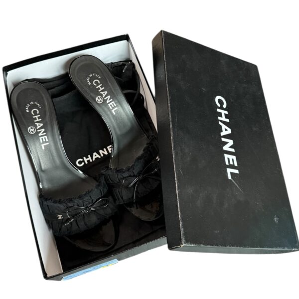 Chanel Bow Frill Heels in Black / Silver UK 6.5 - Image 5