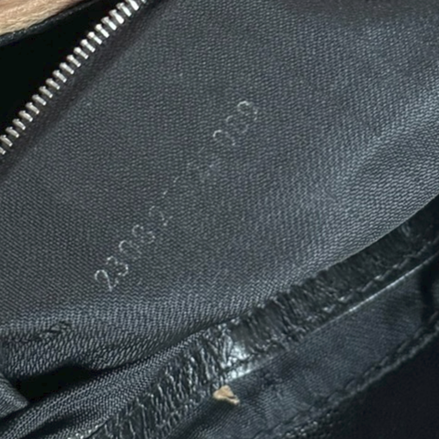 Fendi Leopard Print Calfskin Shoulder Mamma Baguette Bag in Brown / Black - Image 10