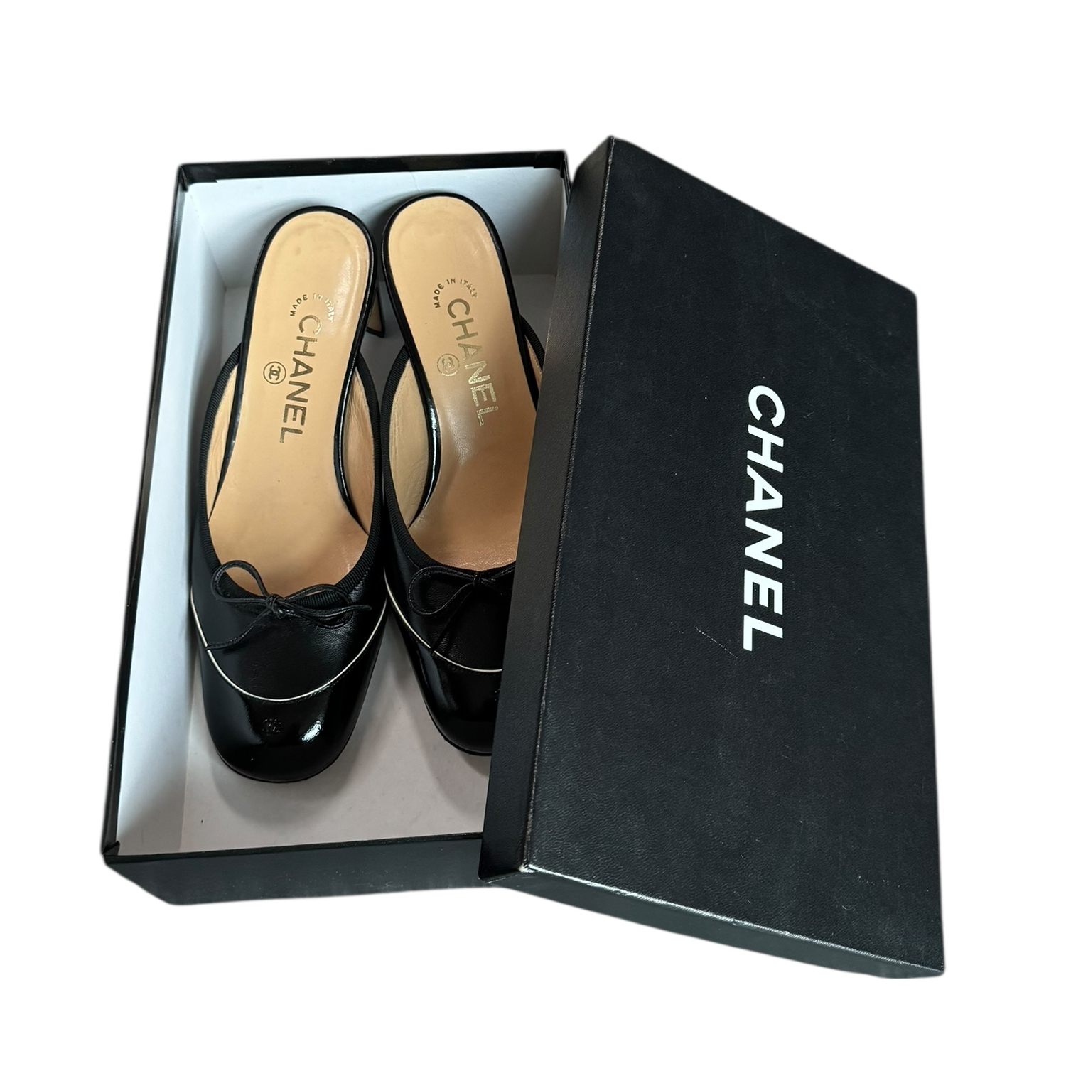 Chanel Bow Logo Mule Heels in Black UK 3 - Image 5