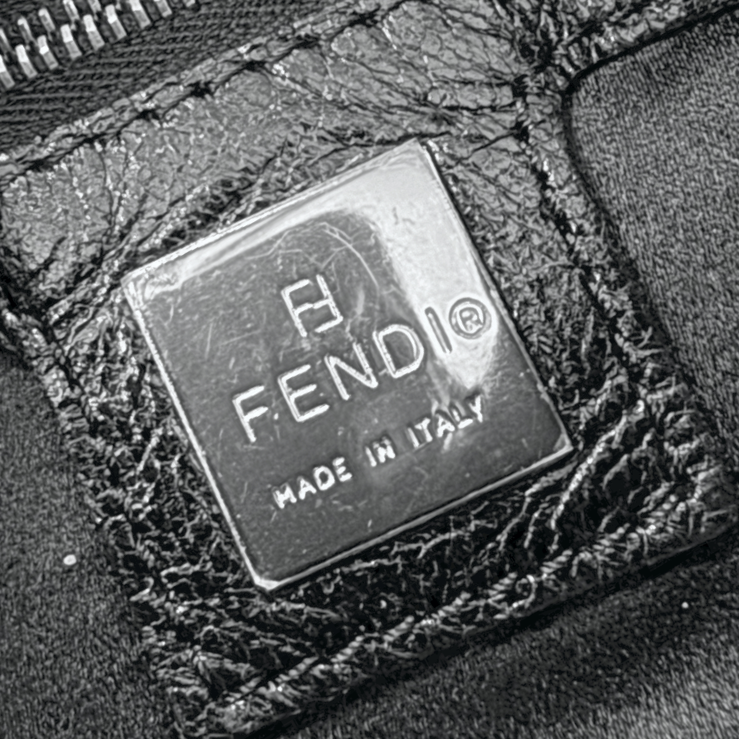 Fendi Flower Beaded Ponyhair Felt Mamma Baguette Bag in Black / Silver - Image 7