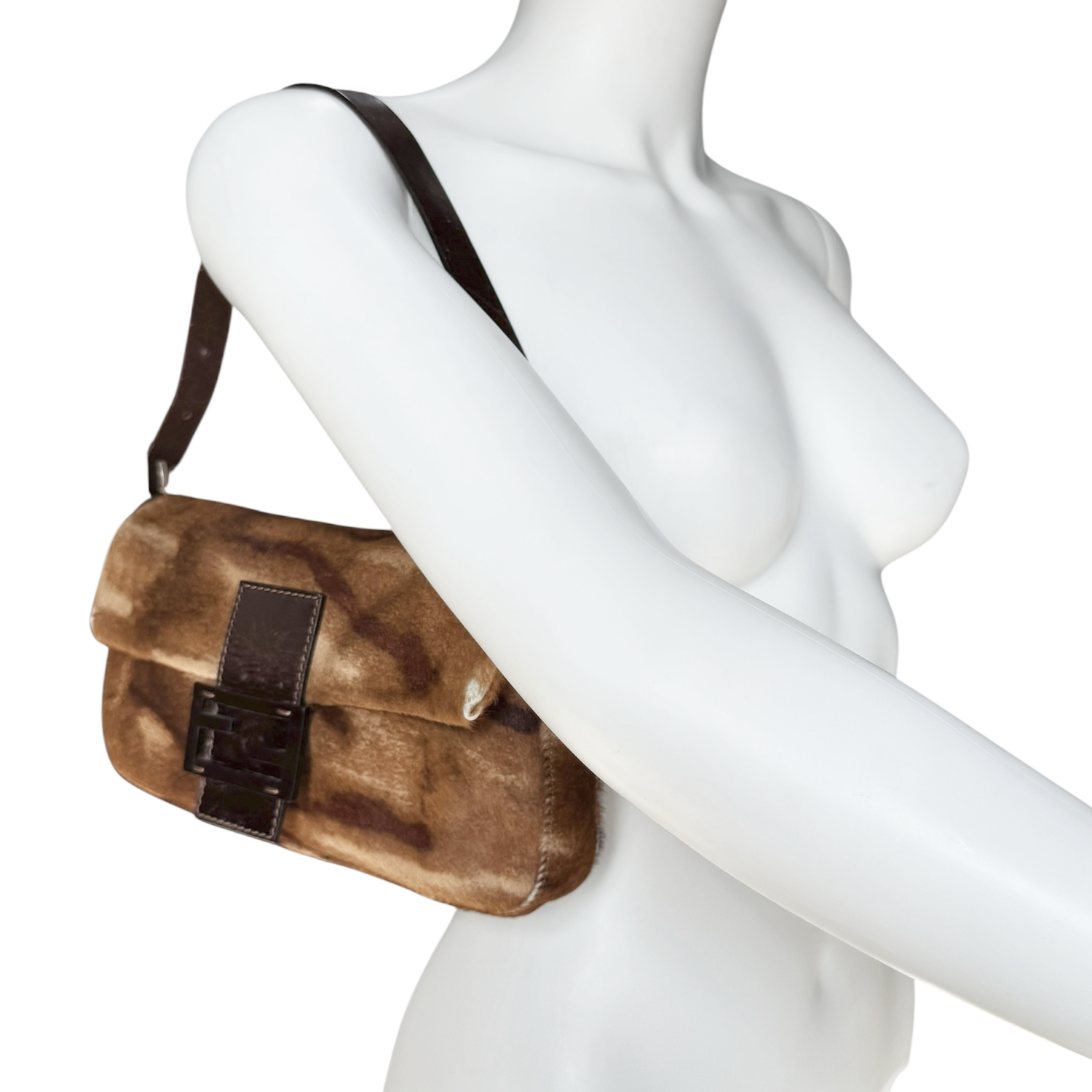 Fendi Mottled Calfskin Shoulder Baguette Bag in Brown - Image 8