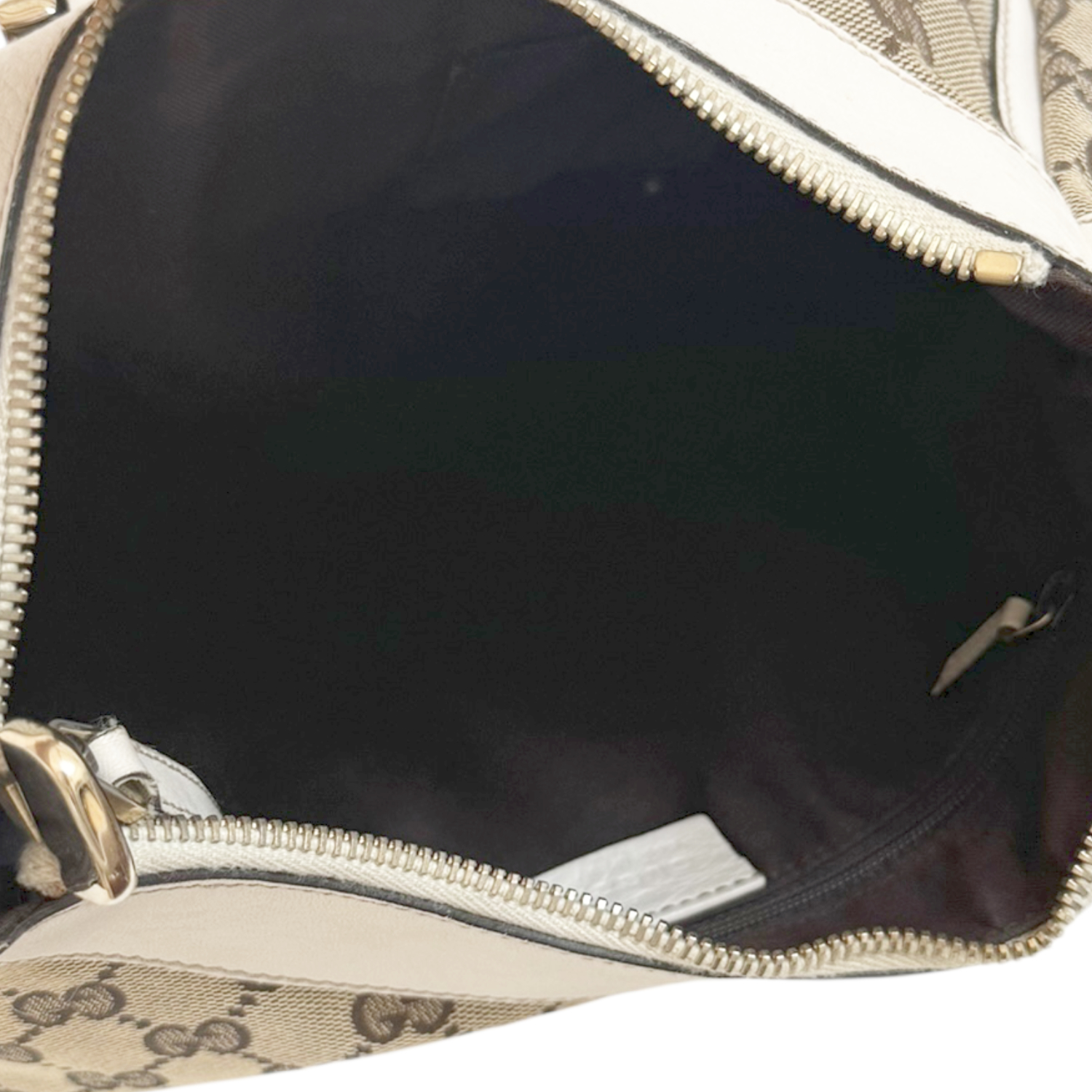 Gucci Monogram D Ring Hobo Shoulder Bag in Beige / White / Gold - Image 5