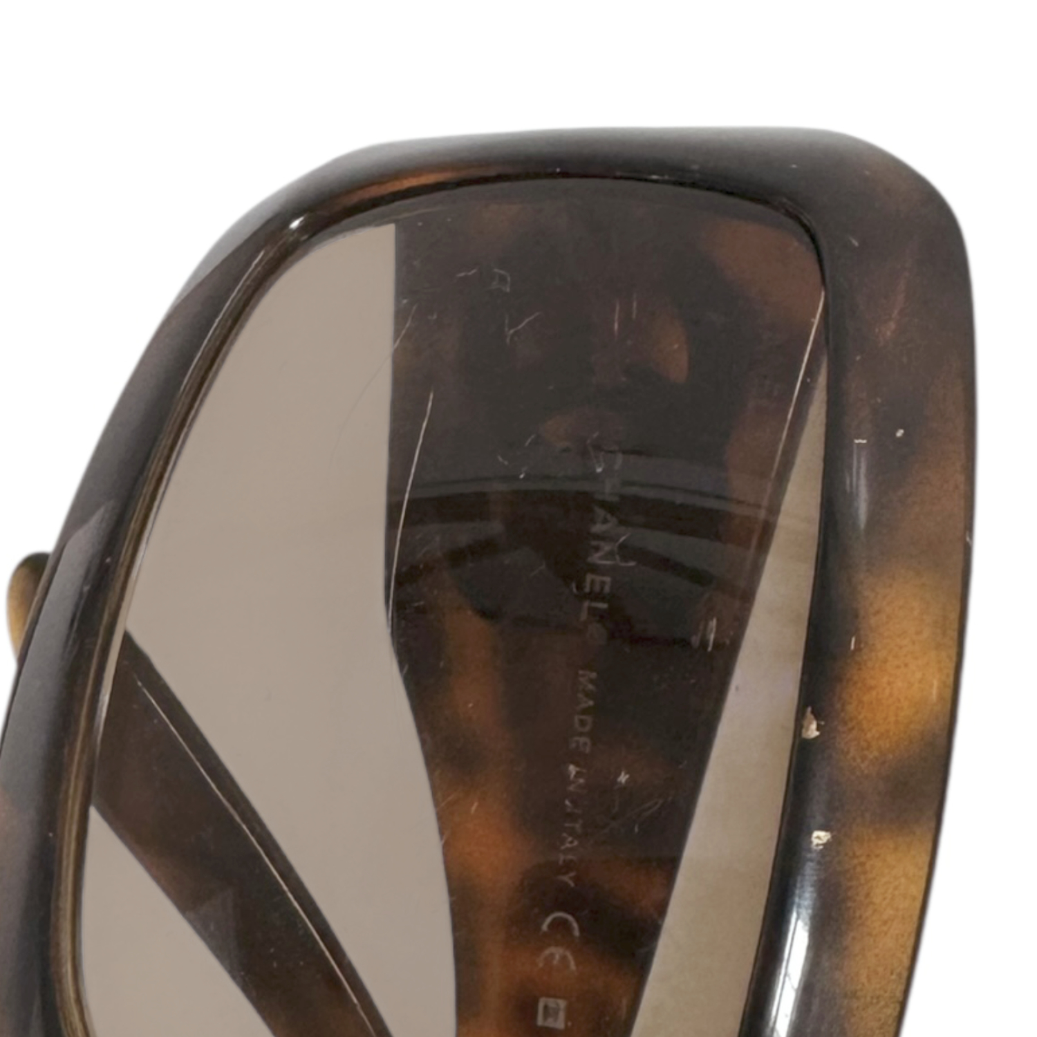 Chanel Logo Oversized Sunglasses in Tortoiseshell Brown / Gold - Image 4