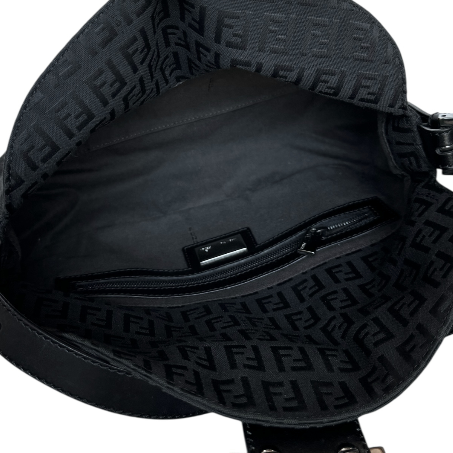 Fendi Monogram Shoulder Baguette Bag in Black / Silver - Image 6