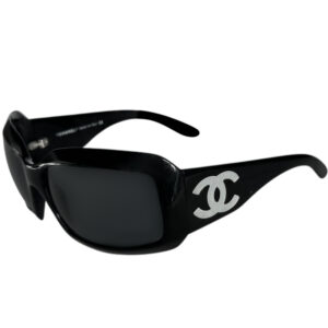 Vintage Chanel CC Mother of Pearl Oversized Sunglasses in Black | NITRYL