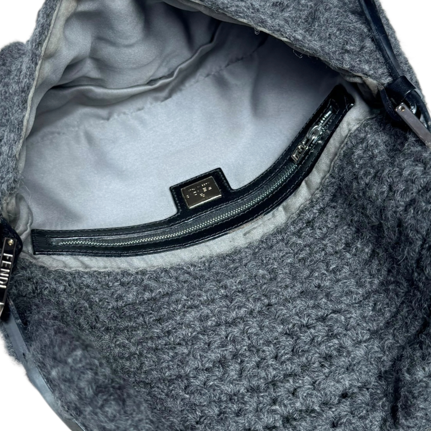 Fendi Knit Wool Shoulder Baguette Bag in Grey / Black / Silver - Image 6